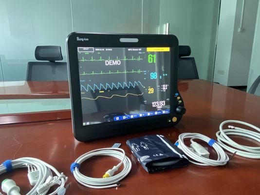 Monitores cardíacos multiparamétricos de 15 polegadas com função compatível com HL7, aplicados para OR/OT, UTI, UCC, ala geral