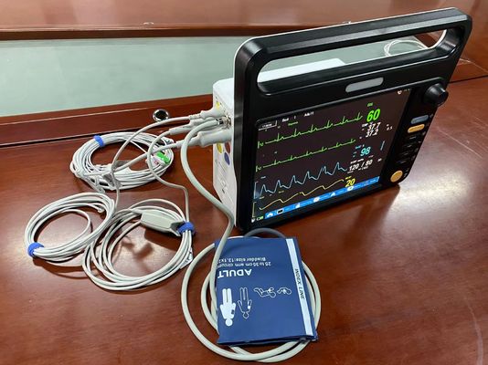 Equipamento portátil de monitorização de sinais vitais médicos com 2IBP AG EtCO2
