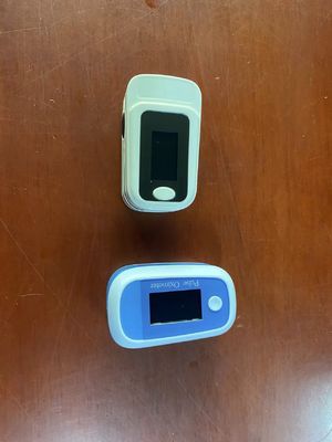Sensor médico do dedo do oxigênio do sangue, oxímetro para a monitoração SPO2, monitor da exposição de OLED do oxigênio do sangue