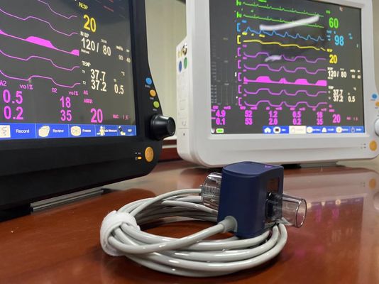 O IEC aprovou o monitor paciente portátil, monitor paciente do multi parâmetro de NIBP