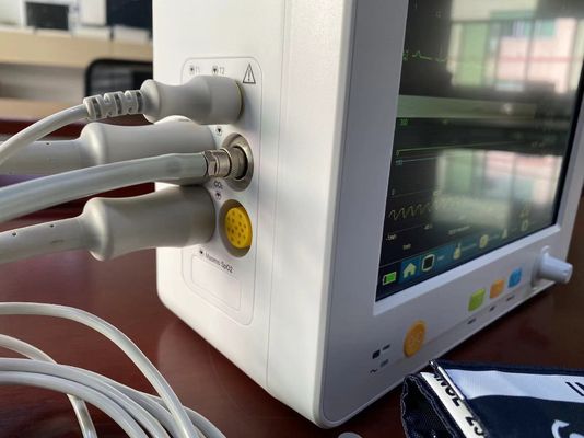 Precisão alta portátil de monitor paciente de um parâmetro de 8,4 polegadas multi para o Temp de EtCO2 ECG SPO2 NIBP