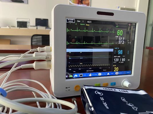 Monitor paciente portátil de pouco peso de 8,4 polegadas, Temp Vital Signs Monitors de ECG SPO2 NIBP
