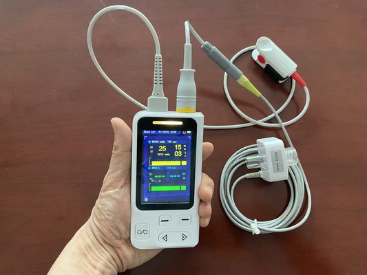 Monitor de sinais vitais portátil veterinário de tela LCD TFT de 3,5 polegadas com EtCO2 e SPO2